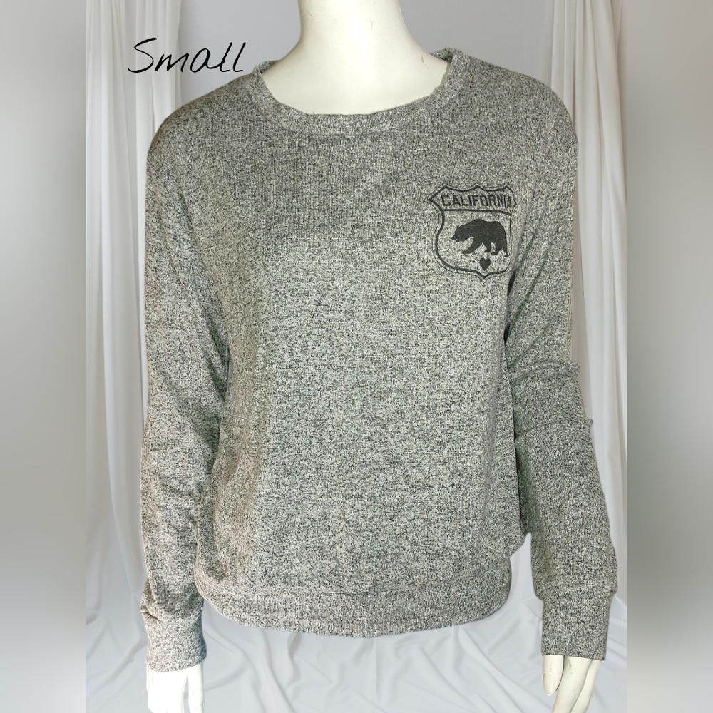 Gray California Women's Sweater Small